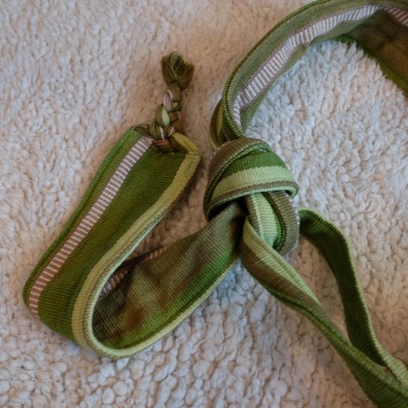 Guatemalan-made Crossbody Bag - Picture 3 of 12